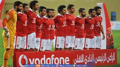 تدريبات بدنية شاقة لحراس مرمى الأهلي