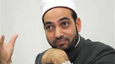 داعية إسلامي: من الأفضل أن يتوحد المسلمين في صيامهم وإفطارهم