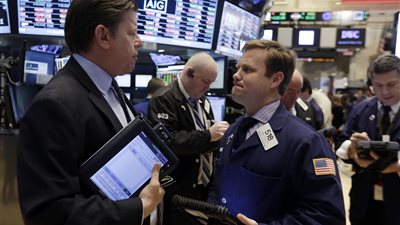  الأسهم الأمريكية تغلق على انخفاض بعد تراجع أسعار النفط 