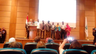 خالد فهمي: التعاون بين الوزارة والمجتمع المدني هدف أساسي لحماية البيئة