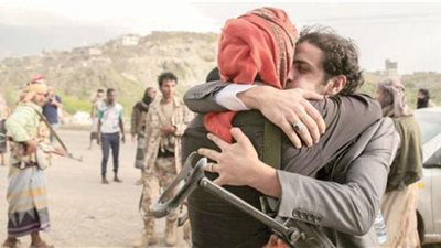 تبادل 35 أسيراً بين المقاومة والانقلابيين في تعز اليمنية
