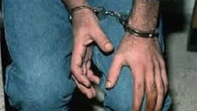  عاطل ينتحل صفة ضابط شرطة لسرقة المواطنين بالإسكندرية  