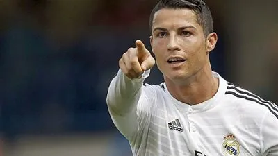 ريال مدريد يسعى لتجديد عقد رونالدو