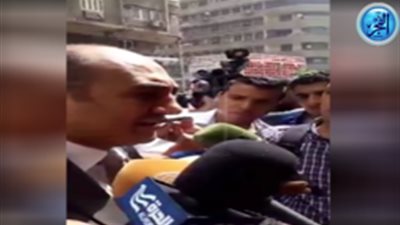 خالد علي يصل محكمة 