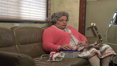 بالفيديو والصور.. إعلان برنامج إدوارد الجديد 