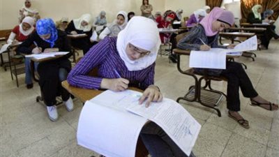 غضب بين أولياء أمور طلبة الثانوية العامة بالشرقية بسبب إلغاء مادة التربية الدينية وانهيار طالبة