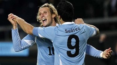 تعرف على التشكيل الرسمي  لأوروجواي أمام المكسيك