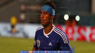 الأهلي يسعى لإعادة تسويق مدافع سموحة