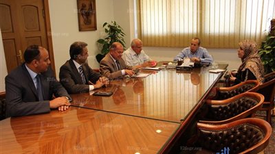 محافظ دمياط يبحث الخطوات النهائية لتشغيل المراكز التكنولوجية (صور)