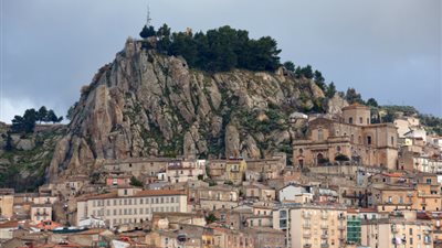 عاصمة قبرص نيقوسيا