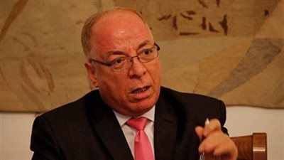 دعوى قضائية لإقالة وزير الثقافة من منصبه 