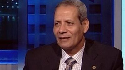 وزير التعليم: 