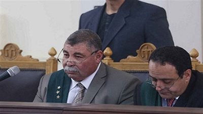 غدًا.. محاكمة 21 متهمًا في 