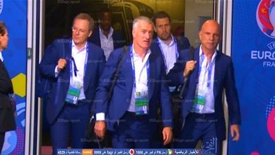وصول لاعبي فرنسا ورومانيا لـ 