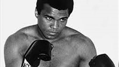 محلل سياسي يدعو لاستغلال جنازة محمد علي كلاي لتصحيح صورة الإسلام 