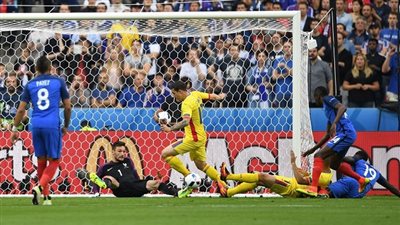 الشوط الأول.. فرنسا تائهة أمام عناد رومانيا باستثناء 