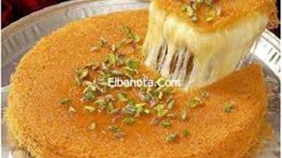       حلويات رمضان: طريقة عمل كنافة تركى بالجبنة