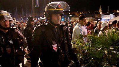 7 جرحى في مشاجرة بين مشجعي أيرلندا الشمالية وفرنسا بـ