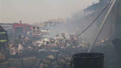 رئيس حي الخليفة يكشف عن الخسائر المبدئية لحريق سوق الجمعة