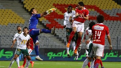 الليلة.. الأهلي يتحدى المصري وعقدة حسام حسن لحسم الدوري 