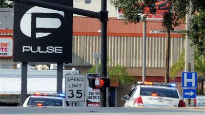 صفحة ملهى أورلاندو وقت الهجوم : غادروا المكان حالا 