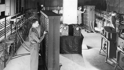 هكذا كان الكمبيوتر الخارق في الماضي!.. (صور)