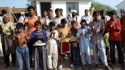 مسلمون يتبرعون بالأموال لبناء كنيسة في باكستان