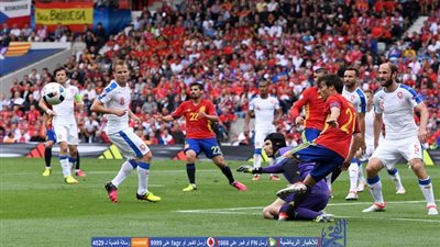 بالفيديو.. تشيك يستأسد ويتصدي لتسديدة ألبا ببراعة | يورو 2016