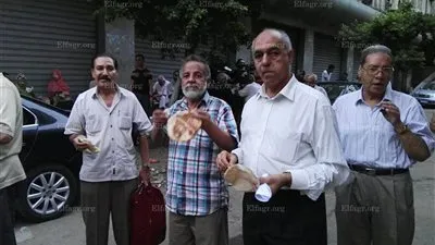  أصحاب المعاشات يفطرون 