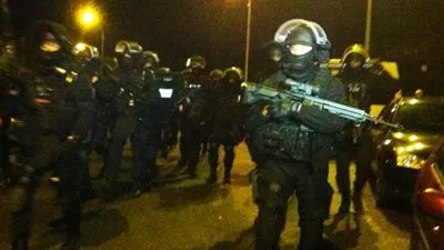  هتافات إسلامية لحظة احتجاز رهائن بفرنسا