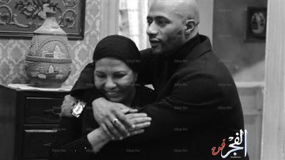 فردوس عبدالحميد تنهار من البكاء حزنا على محمد رمضان