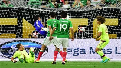 المكسيك وفنزويلا يتعادلان ويعبران في بروفة أخيرة لربع نهائي كوبا أميركا