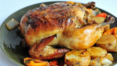 أطباق رمضان: طريقة عمل الدجاج بحشوة الفريك  