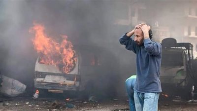 المرصد: مقتل 9 أشخاص في قصف جوي على حلب