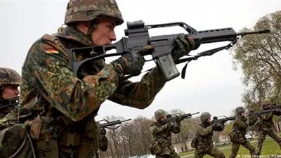 ألمانيا تخطط للمشاركة في مهمة مكافحة تهريب الأسلحة قبالة ليبيا