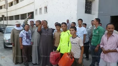 أهالي قرى السنبلاوين يحتجون بـ 