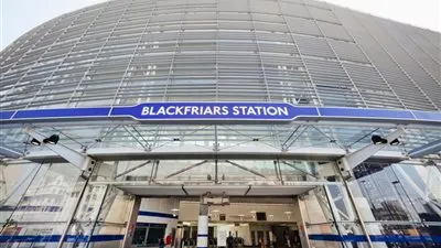  تحذيرات إرهابية في لندن بعد الاشتباه في عربة مفخخة