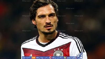 مدافع ألمانيا يثير الجدل حول مشاركته أساسياً أمام بولندا