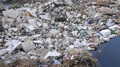 رفع 150 طن مخلفات بناء ونواتج كسر بالوليدية بأسيوط