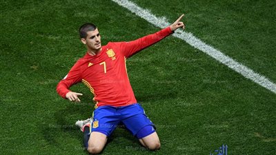 موراتا: العب بجانب 