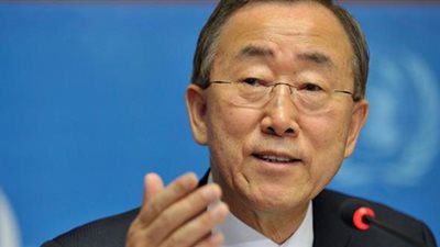  بان كي مون يتفقد أوضاع اللاجئين في اليونان