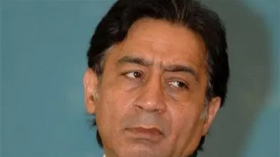 وصول هيئة محاكمة أحمد عز فى قضية 