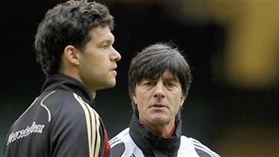 لوف : انتقادات بالاك تجعلني ابتسم