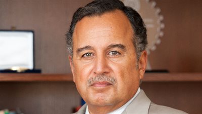 نبيل فهمي: تحميل السيسي المسئولية الكاملة في كل شيء 