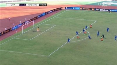 بالفيديو.. إكرامي يتألق ويتصدى لفرصة خطيرة من مهاجك زيسكو