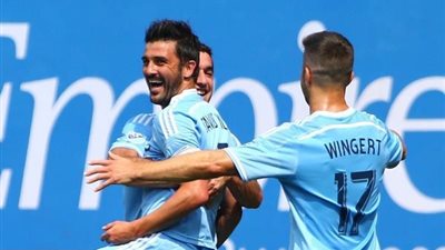 فيا ولامبارد وبيرلو يقودون نيويورك سيتي للفوز على فيلادلفيا