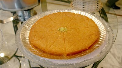 حلويات رمضان: طريقة عمل الكنافة بالكريمة  