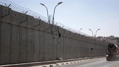 فصيل فلسطيني يهدد باستهداف آليات إسرائيلية قرب حدود غزة