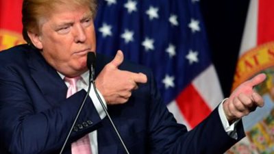 سيناتور: ترامب قد يحظر دخول مسلمي مصر إلى أمريكا