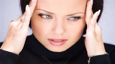 دراسة المانية : النساء المصابات بالصداع النصفي أكثر عرضة للإصابة بمشاكل القلب